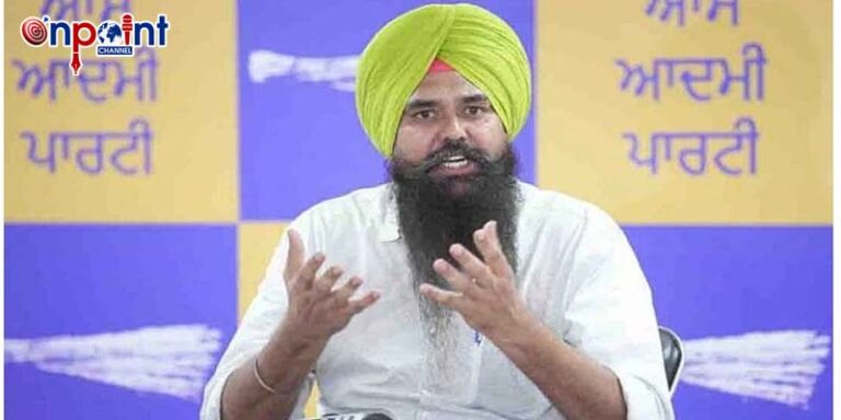 ਸੰਸਦ ਮੈਂਬਰ Malvinder Singh Kang ਨੇ ਲੋਕ ਸਭਾ ‘ਚ ਦਿੱਤਾ ਮੁਲਤਵੀ ਨੋਟਿਸ ਅਤੇ ਬੇਅਦਬੀ ਦੇ ਮੁੱਦੇ ‘ਤੇ ਚਰਚਾ ਦੀ ਮੰਗ ਕੀਤੀ।