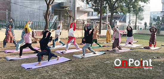 ਮੁੱਖ ਮੰਤਰੀ ਦੀ ਯੋਗਸ਼ਾਲਾ ’ਚ ਲੋਕਾਂ ਨੂੰ ਮਿਲ ਰਿਹਾ ਸਿਹਤਮੰਦ ਜੀਵਨ ਦਾ ਲਾਭ – ਐਸ.ਡੀ.ਐਮ. ਅਮਿਤ ਗੁਪਤਾ