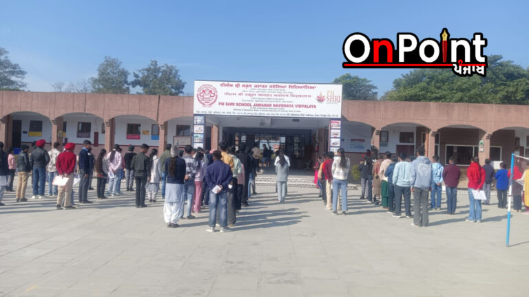 9ਵੀਂ ਤੇ 11ਵੀਂ ਕਲਾਸ ਦੇ ਦਾਖਲੇ ਲਈ ਪ੍ਰਵੇਸ਼ ਪ੍ਰੀਖਿਆ ਸੁਚਾਰੂ ਢੰਗ ਨਾਲ ਚੜ੍ਹੀ ਨੇਪਰੇ – ਪ੍ਰਿੰਸੀਪਲ ਨਿਸ਼ੀ ਗੋਇਲ