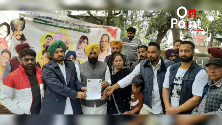 ਮਰਹੂਮ ਗਾਇਕ ਅਮਰ ਸਿੰਘ ਚਮਕੀਲਾ ਅਤੇ ਅਮਰਜੋਤ ਕੌਰ ਦੀ 08 ਮਾਰਚ ਨੂੰ 37ਵੀਂ ਬਰਸੀ ਮਨਾਈ ਜਾ ਰਹੀ – ਵਿਧਾਇਕ ਕੁਲਵੰਤ ਸਿੰਘ ਸਿੱਧੂ