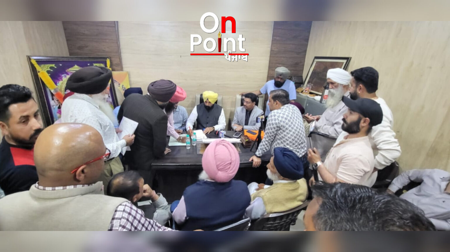 ਵਿਧਾਇਕ ਸਿੱਧੂ ਦੀ ਅਗਵਾਈ ‘ਚ ਗੋਲਡਨ ਪਾਰਕ ਵਿਖੇ ‘ਫੈਕਟਰੀ ਲਾਇਸੈਂਸ’ ਕੈਂਪ ਆਯੋਜਿਤ