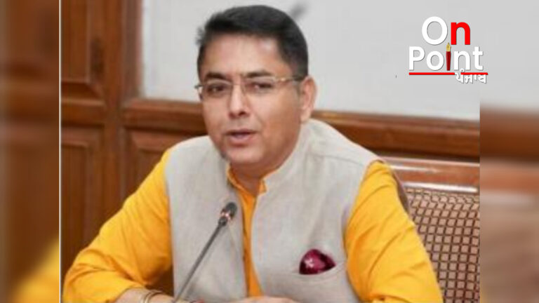 ਅਮਨ ਅਰੋੜਾ ਨੇ ਮਹੀਨੇ ਦੇ ਅੰਤ ਤੱਕ ਸਰਪੰਚਾਂ, ਨੰਬਰਦਾਰਾਂ ਤੇ ਨਗਰ ਕੌਂਸਲਰਾਂ ਦੀਆਂ ਆਨਲਾਈਨ ਲਾਗਇਨ ਆਈ.ਡੀਜ਼. ਬਣਾਉਣ ਦੇ ਹੁਕਮ