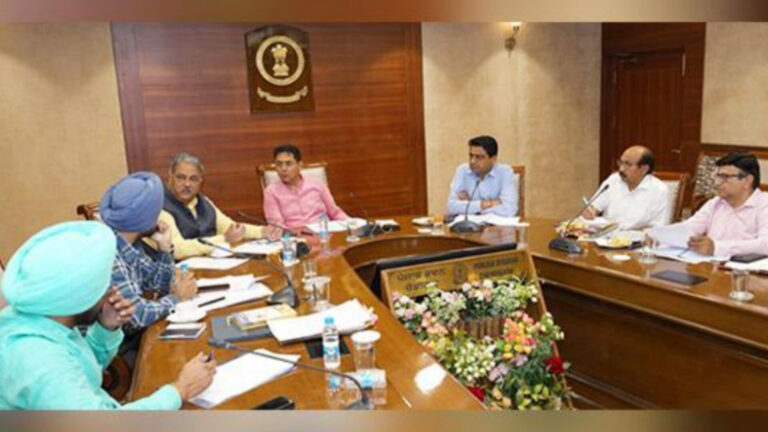 ਸਾਰੀਆਂ ਆਫ਼ਲਾਈਨ ਸੇਵਾਵਾਂ ਨੂੰ ਏਕੀਕ੍ਰਿਤ ਆਨਲਾਈਨ ਪੋਰਟਲ ‘ਤੇ ਲਿਆਂਦਾ ਜਾਵੇਗਾ ਪੰਜਾਬ ਸਰਕਾਰ ਵੱਲੋਂ-ਅਮਨ ਅਰੋੜਾ