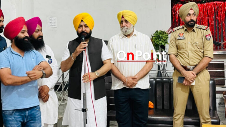 ਕੈਬਨਿਟ ਮੰਤਰੀ ਮੁੰਡੀਆਂ ਨੇ ਗੁਰੂ ਰਾਮ ਦਾਸ ਨਗਰ ਅਤੇ ਅਮਰ ਕਲੋਨੀ ‘ਚ ਮੁਹਿੰਮ ਦੀ ਕੀਤੀ ਅਗਵਾਈ