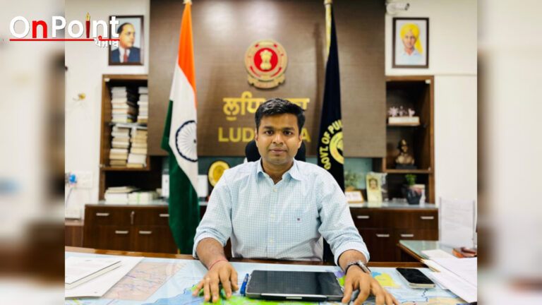 ਰਾਜਨੀਤਿਕ ਹੋਰਡਿੰਗਾਂ/ਫਲੈਕਸਾਂ ‘ਤੇ ਪ੍ਰਕਾਸ਼ਕ/ਪ੍ਰਿੰਟਰ ਦਾ ਨਾਮ ਹੋਣਾ ਚਾਹੀਦਾ ਹੈ – ਜ਼ਿਲ੍ਹਾ ਚੋਣ ਅਫ਼ਸਰ