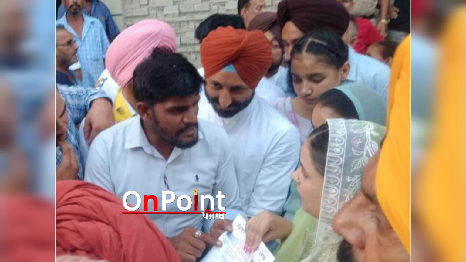 ਡਾ ਗੁਰਪ੍ਰੀਤ ਕੌਰ ਵੱਲੋਂ ਗੰਭੀਰਤਾ ਨਾਲ ਹੱਲ ਦਾ ਦਿੱਤਾ ਭਰੋਸਾ, ਜਗਰਾਉਂ ਦੇ ਸਫਾਈ ਕਰਮਚਾਰੀਆਂ ਦੀਆਂ ਮੰਗਾਂ ਦਾ ਮਾਮਲਾ
