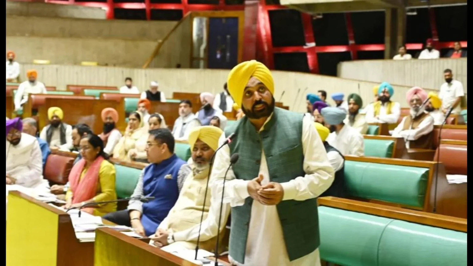 ਬੇਅਦਬੀ ਬਿਲ ਪੰਜਾਬ ਵਿਧਾਨ ਸਭਾ ’ਚ ਪੇਸ਼, ਕੱਲ੍ਹ ਹੋਵੇਗੀ ਬਹਿਸ