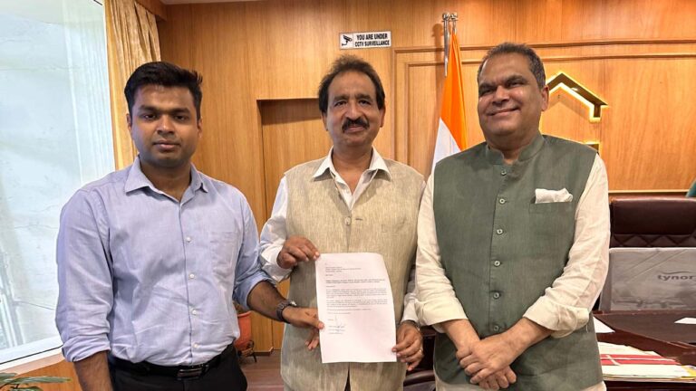 ਜ਼ਮੀਨ ਮਾਲਕ ਨੇ ਆਪਣੀ 100 ਏਕੜ ਜ਼ਮੀਨ ‘ਤੇ ਨਵੀਂ ਸ਼ਹਿਰੀ ਜਾਇਦਾਦ ਲਈ ਗਲਾਡਾ ਦਫ਼ਤਰ ਵਿਖੇ ਸਹਿਮਤੀ ਜਮ੍ਹਾ ਕਰਵਾਈ