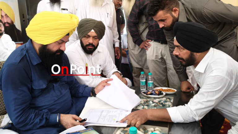 ਐਸ.ਸੀ ਕਮਿਸ਼ਨ ਦੇ ਚੇਅਰਮੈਨ ਜਸਵੀਰ ਸਿੰਘ ਗੜ੍ਹੀ ਨੇ ਭੱਟੀਆਂ (ਖੰਨਾ) ‘ਚ ਸੁਣੀਆਂ ਲੋਕਾਂ ਦੀਆਂ ਸ਼ਿਕਾਇਤਾਂ