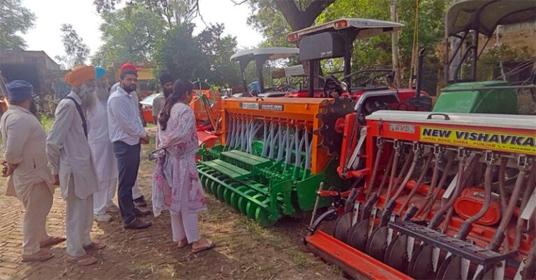 ਕਿਸਾਨਾਂ ਨੂੰ ਪਰਾਲੀ ਦੇ ਸੁਚੱਜੇ ਪ੍ਰਬੰਧਨ ਸਬੰਧੀ ਕੀਤਾ ਜਾਗਰੂਕ