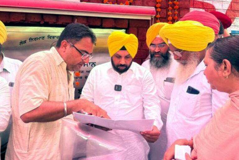 ਹਰਭਜਨ ਸਿੰਘ ਈਟੀਓ ਵੱਲੋਂ ਗਹਿਰੀ ਮੰਡੀ ਅਤੇ ਮੱਲੀਆਂ ਵਿੱਚ 7 ਕਰੋੜ ਰੁਪਏ ਦੇ ਵਿਕਾਸ ਕੰਮਾਂ ਦੀ ਸ਼ੁਰੂਆਤ