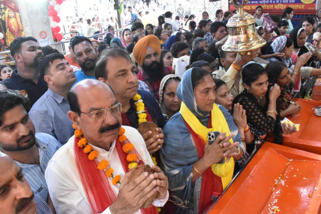 ਕੈਬਨਿਟ ਮੰਤਰੀ ਮੋਹਿੰਦਰ ਭਗਤ ਨੇ ਸ੍ਰੀ ਸਿੱਧ ਬਾਬਾ ਸੋਢਲ ਮੰਦਿਰ ’ਚ ਟੇਕਿਆ ਮੱਥਾ