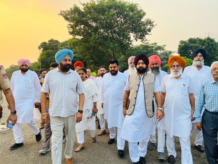 ਕੈਬਨਿਟ ਮੰਤਰੀ ਹਰਦੀਪ ਸਿੰਘ ਮੁੰਡੀਆਂ ਨੇ ਸਾਹਨੇਵਾਲ ਦੀ ਅਨਾਜ ਮੰਡੀ ਵਿੱਚ ਝੋਨੇ ਦੀ ਖ਼ਰੀਦ ਸ਼ੁਰੂ ਕਰਵਾਈ