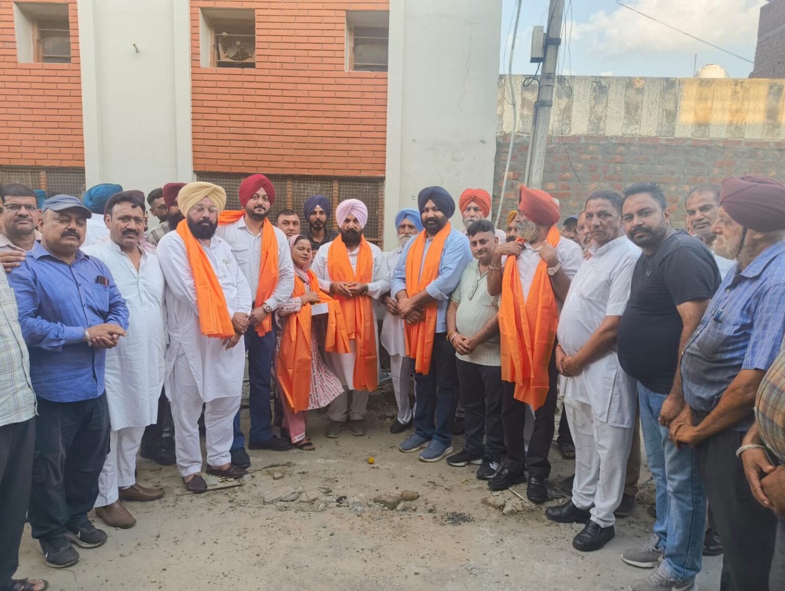 ਵਿਧਾਇਕ ਕੁਲਵੰਤ ਸਿੰਘ ਸਿੱਧੂ ਨੇ ਟਿਊਬਵੈਲ ਕਾਰਜ਼ਾਂ ਦੀ ਕਰਵਾਈ ਰਸਮੀ ਸ਼ੁਰੂਆਤ