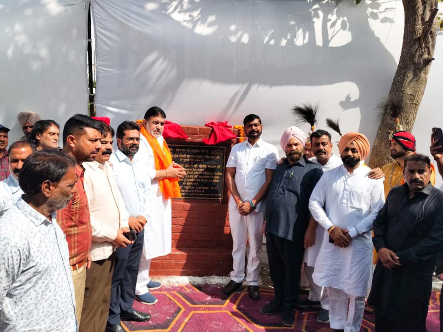 ਵਿਧਾਇਕ ਅਸ਼ੋਕ ਪਰਾਸ਼ਰ ਪੱਪੀ ਨੇ ਹਲਕਾ ਸੈਂਟਰਲ ‘ਚ 4.83 ਕਰੋੜ ਦੇ ਤਿੰਨ ਅਹਿਮ ਬਿਜਲੀ ਪ੍ਰੋਜੈਕਟਾਂ ਦਾ ਕੀਤਾ ਉਦਘਾਟਨ