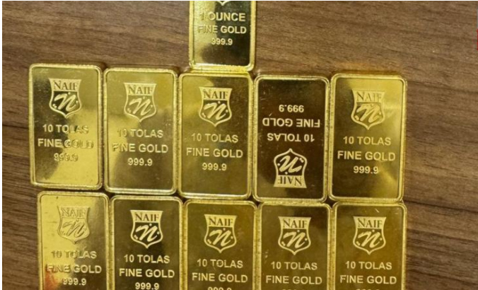 ਹੈਦਰਾਬਾਦ: ਰਾਜੀਵ ਗਾਂਧੀ ਅੰਤਰਰਾਸ਼ਟਰੀ ਹਵਾਈ ਅੱਡੇ ‘ਤੇ ਇਕ ਯਾਤਰੀ ਤੋਂ 1.2 ਕਿਲੋਗ੍ਰਾਮ ਸੋਨਾ ਕੀਤਾ ਜ਼ਬਤ