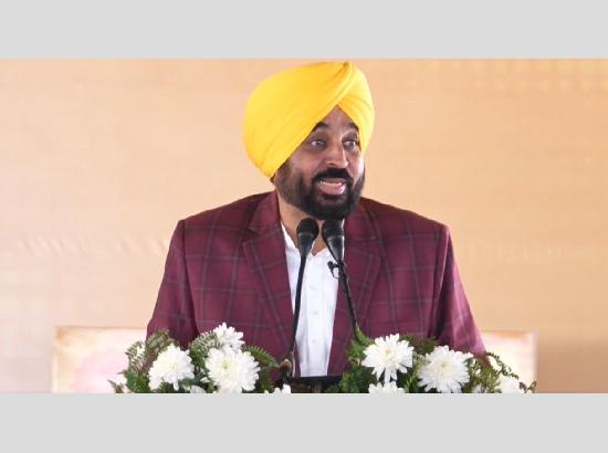 ਹੜਤਾਲੀ ਰੋਡਵੇਜ਼ ਕਾਮਿਆਂ ਨੂੰ ਮੁੱਖ ਮੰਤਰੀ ਭਗਵੰਤ ਮਾਨ ਨੇ ਦਿੱਤਾ ਗੱਲਬਾਤ ਦਾ ਸੱਦਾ