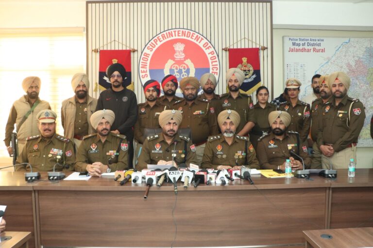 ਜਲੰਧਰ ਦਿਹਾਤੀ ਪੁਲਿਸ ਵੱਲੋਂ ਥਾਣਾ ਲੋਹੀਆਂ ਵਿੱਚ ਹੋਏ ਸਨਸਨੀਖੇਜ਼ ਗੈਂਗਰੇਪ ਮਾਮਲੇ ਦੇ 03 ਦੋਸ਼ੀ ਗ੍ਰਿਫਤਾਰ