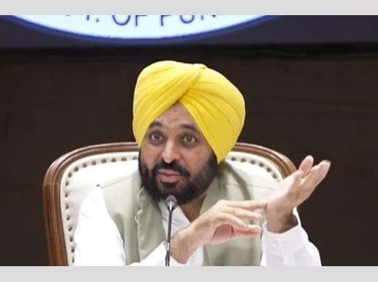 ਭਗਵੰਤ ਮਾਨ ਨੇ ਕਿਹਾ ਸਾਨੂੰ ਪੰਜਾਬ ‘ਚ ਸਰਕਾਰੀ ਪਾਗਲਖਾਨੇ ਖ਼ੋਲ੍ਹਣੇ ਪੈਣੇ