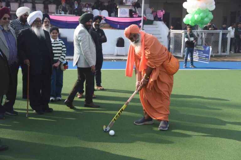 ਹਾਕੀ ਨੂੰ ਬੁਲੰਦੀਆਂ ਵੱਲ ਲਿਜਾਣ ਵਿੱਚ ਬਲਵੰਤ ਸਿੰਘ ਕਪੂਰ ਯਾਦਗਾਰੀ ਹਾਕੀ ਟੂਰਨਾਮੈਂਟ ਦਾ ਵੱਡਾ ਯੋਗਦਾਨ : ਸੰਤ ਸੀਚੇਵਾਲ