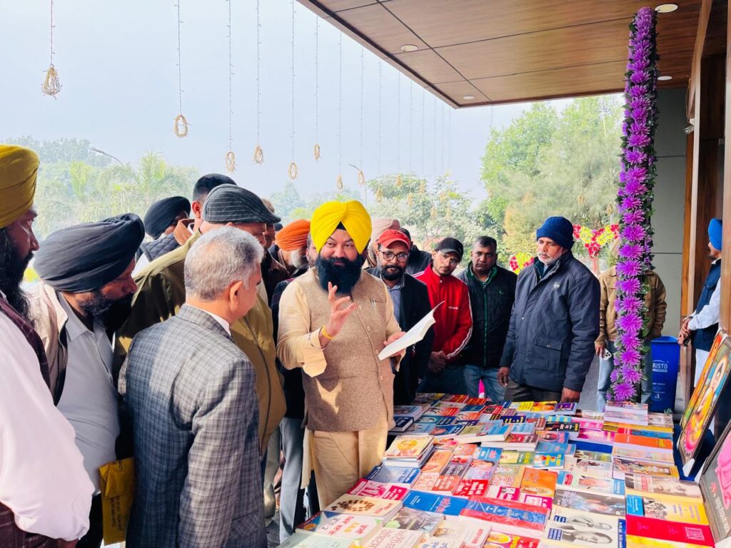 ਸਮਾਜਿਕ ਭਾਈਚਾਰੇ ਨੂੰ ਬਣਾਉਣ ਵਾਲੀ ਵਿਚਾਰਧਾਰਾ ਨੂੰ ਉਤਸ਼ਾਹਤ ਕਰਨ ਲਈ ਡਾ. ਅੰਬੇਡਕਰ ਦੀਆਂ ਲਿਖਤਾਂ ਤੇ ਭਾਸ਼ਣ ਮੁੜ ਪੜੇ ਜਾਣ – ਚੇਅਰਮੈਨ ਜਸਵੀਰ ਸਿੰਘ ਗੜੀ