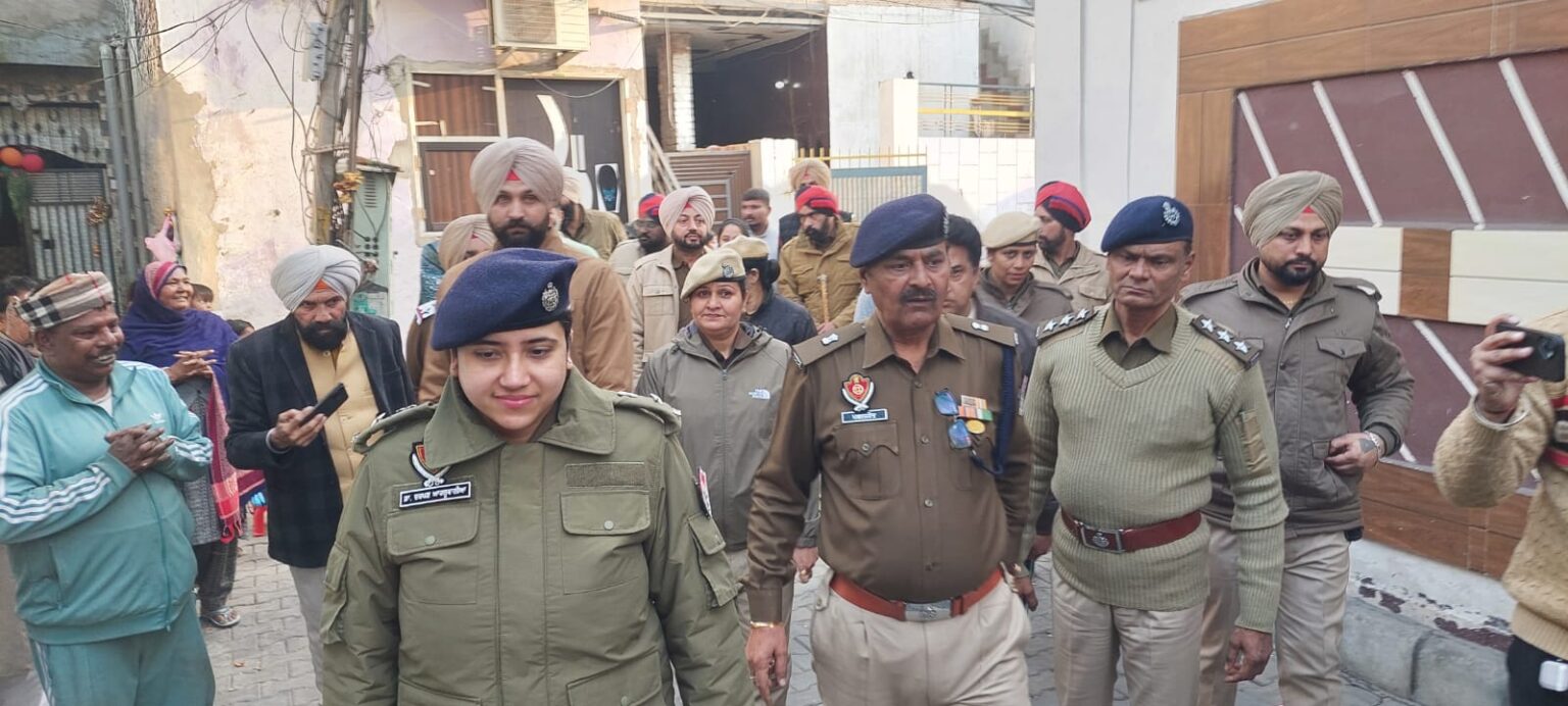 ਐਸ.ਐਸ.ਪੀ ਡਾ. ਦਰਪਣ ਆਹਲੂਵਾਲੀਆ ਦੀ ਯੋਗ ਅਗਵਾਈ ਨੇ ਅਪਰਾਧੀਆਂ ਵਿੱਚ ਪੈਦਾ ਕੀਤਾ ਡਰ, ਆਮ ਲੋਕਾਂ ਦਾ ਭਰੋਸਾ ਜਿੱਤਿਆ