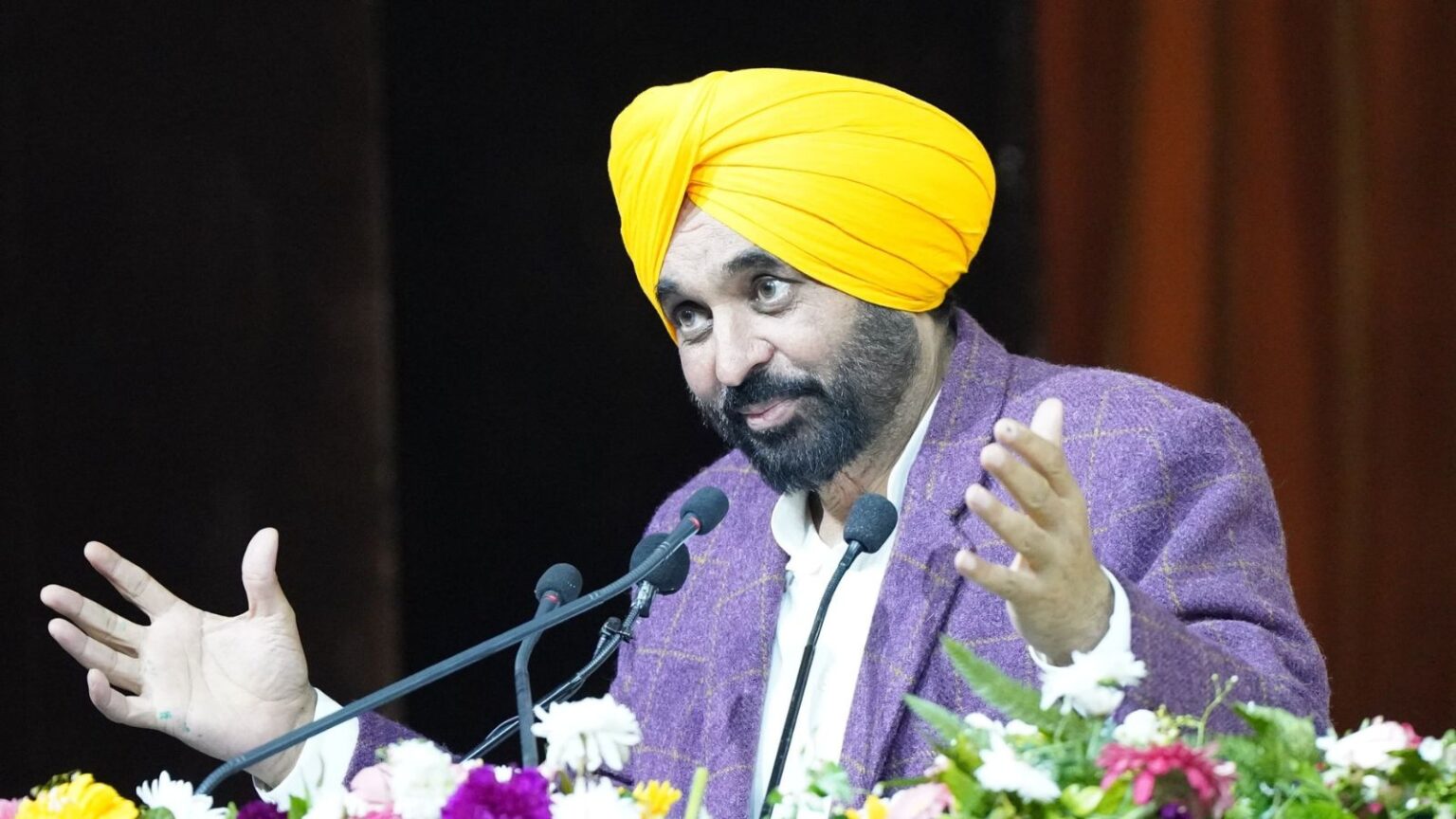 ਸਰਕਾਰੀ ਡਿਗਰੀ ਕਾਲਜ ਦਾ ਰੱਖਿਆ ਨੀਂਹ -ਮੁੱਖ ਮੰਤਰੀ ਭਗਵੰਤ ਮਾਨ