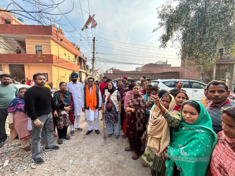 ਬੁਨਿਆਦੀ ਸਹੂਲਤਾਂ ਲੋਕਾਂ ਦਾ ਹੱਕ, ਸਰਕਾਰ ਦਾ ਅਹਿਸਾਨ ਨਹੀਂ – ਵਿਧਾਇਕ ਮਦਨ ਲਾਲ ਬੱਗਾ