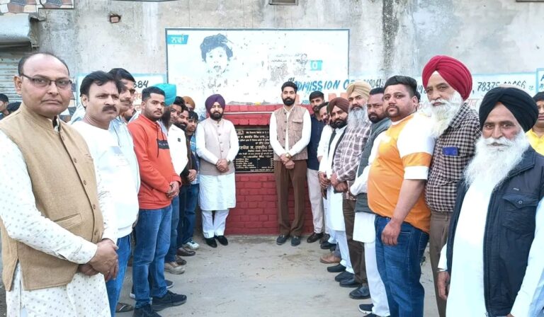 ਕੈਬਨਿਟ ਮੰਤਰੀ ਹਰਦੀਪ ਸਿੰਘ ਮੁੰਡੀਆਂ ਨੇ ਲੁਧਿਆਣਾ ਵਿੱਚ 1.74 ਕਰੋੜ ਦੀ ਲਾਗਤ ਨਾਲ ਲਿੰਕ ਸੜਕ ਦੇ ਪ੍ਰੋਜੈਕਟ ਦਾ ਨੀਂਹ ਪੱਥਰ ਰੱਖਿਆ