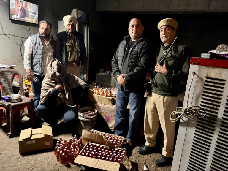 ਆਬਕਾਰੀ ਵਿਭਾਗ ਵੱਲੋਂ ਨਾਜਾਇਜ਼ ਸ਼ਰਾਬ ਖਿਲਾਫ਼ ਕਾਰਵਾਈ, ਐਫ.ਆਈ.ਆਰ. ਦਰਜ