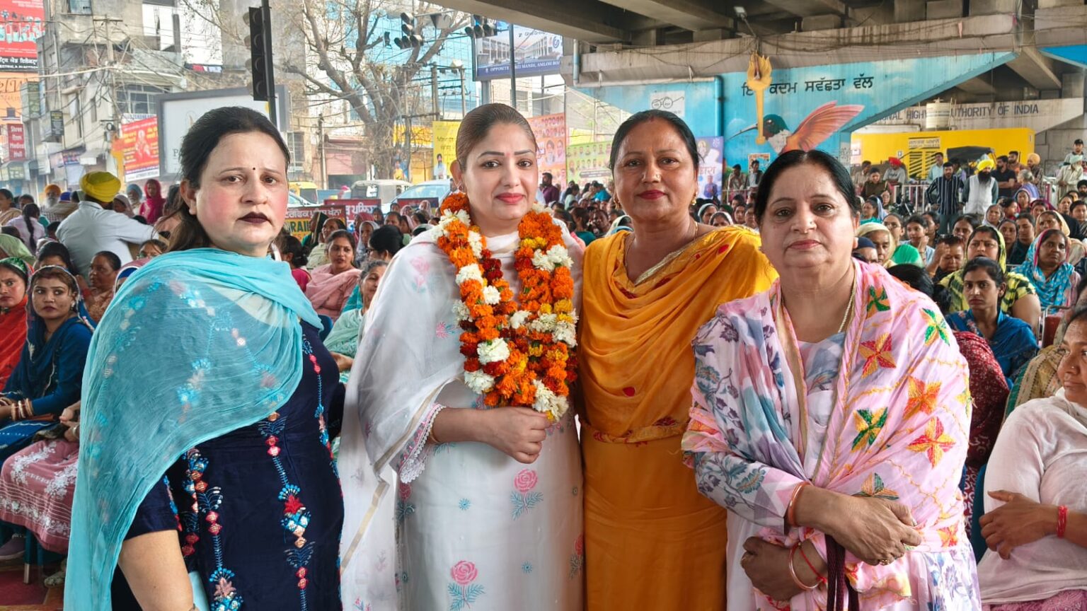 *ਅੰਤਰਰਾਸ਼ਟਰੀ ਮਹਿਲਾ ਦਿਵਸ ‘ਤੇ ਪੰਜਾਬ ਸਰਕਾਰ ਦਾ ਵੱਡਾ ਤੋਹਫ਼ਾ, ਐਸ.ਸੀ ਮਹਿਲਾਵਾਂ ਨੂੰ 1500 ਅਤੇ ਹੋਰਾਂ ਨੂੰ 1000 ਰੁਪਏ ਮਹੀਨਾ: ਵਿੱਤ ਮੰਤਰੀ ਚੀਮਾ ਨੇ ਬਜਟ ਵਿੱਚ ਕੀਤਾ ਵੱਡਾ ਐਲਾਨ