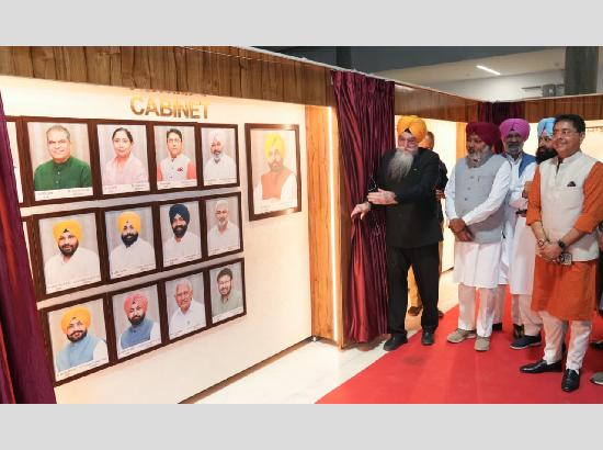 ਸੰਧਵਾਂ ਨੇ ਇਸ ਸਾਲ ਸਿਵਲ ਸੇਵਾਵਾਂ ਪ੍ਰੀਖਿਆ ਪਾਸ ਕਰਨ ਵਾਲੇ ਪੰਜਾਬ ਦੇ ਵਿਦਿਆਰਥੀਆਂ ਨਾਲ ਕੀਤੀ ਮੁਲਾਕਾਤ ਅਤੇ ਦਿੱਤੀ ਵਧਾਈ