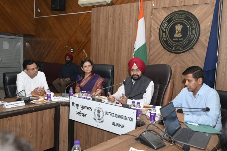 ਭਾਰਤ ਦੇ ਚੋਣ ਕਮਿਸ਼ਨਰ ਨੇ ਪ੍ਰੀ ਐਸ.ਆਈ.ਆਰ. ਮੈਪਿੰਗ ਦੀ ਪ੍ਰਗਤੀ ਦਾ ਲਿਆ ਜਾਇਜ਼ਾ