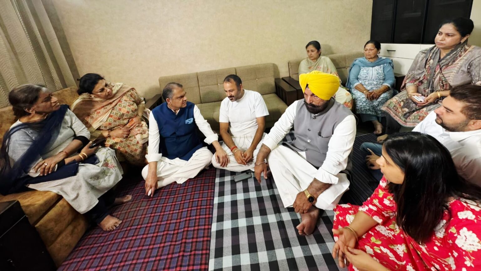 ਪੰਜਾਬ ਸਰਕਾਰ ਉੱਤਰ ਪ੍ਰਦੇਸ਼ ਸਰਕਾਰ ਨਾਲ ਕਰੇਗੀ ਤਾਲਮੇਲ, ਪੀੜਤਾਂ ਨੂੰ ਮਿਲੇਗਾ ਇਨਸਾਫ਼ : ਸੰਜੀਵ ਅਰੋੜਾ