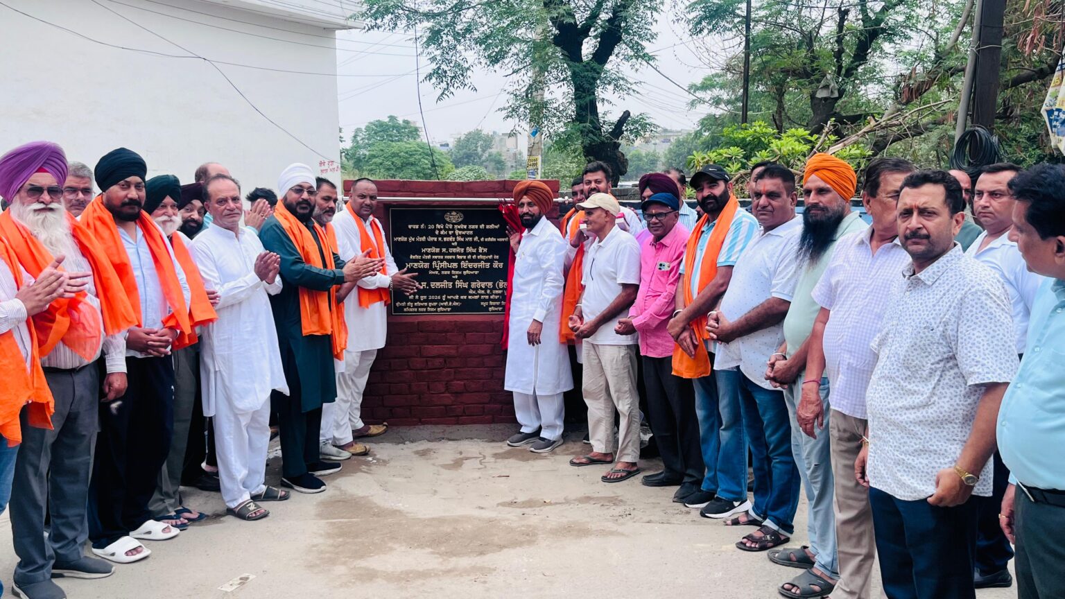 ਵਿਧਾਇਕ ਗਰੇਵਾਲ ਵੱਲੋਂ ਵਾਰਡ ਨੰਬਰ 20 ‘ਚ 49 ਲੱਖ ਰੁਪਏ ਦੀ ਲਾਗਤ ਵਾਲੇ ਵਿਕਾਸ ਕਾਰਜਾਂ ਦਾ ਉਦਘਾਟਨ