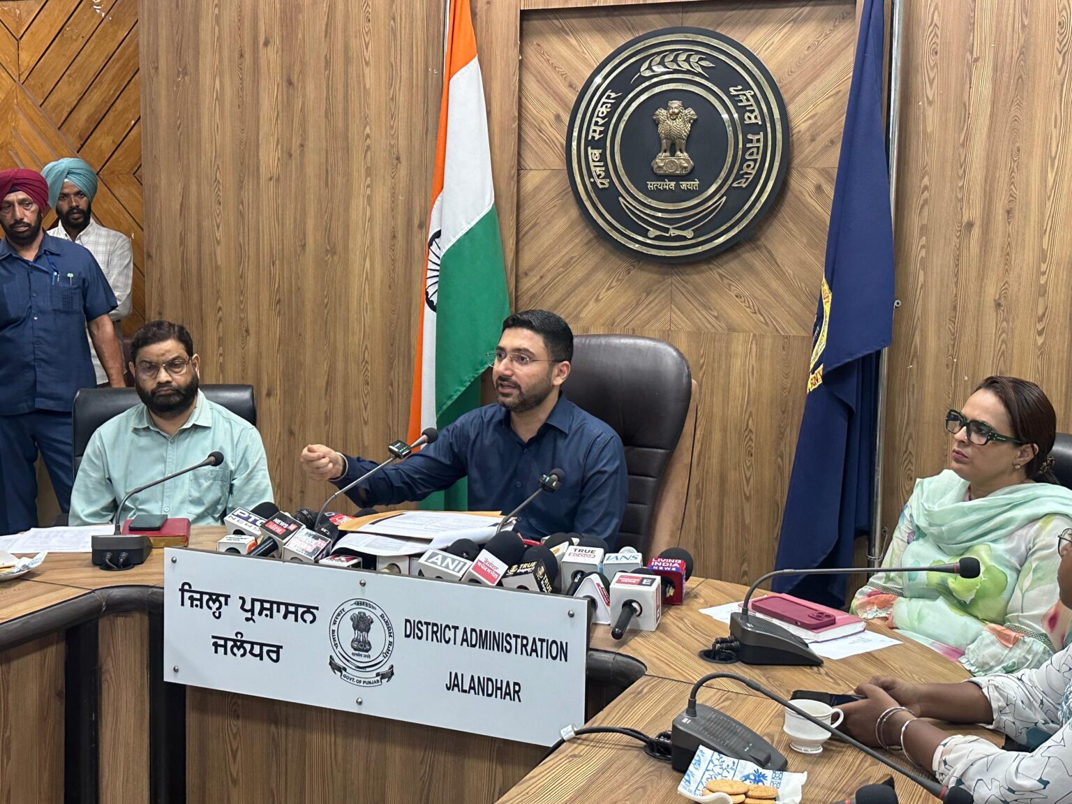 ਐਸ.ਆਈ.ਆਰ.-2026 : ਜ਼ਿਲ੍ਹੇ ’ਚ 25 ਜੂਨ ਤੋਂ 24 ਜੁਲਾਈ ਤੱਕ ਘਰ-ਘਰ ਜਾ ਕੇ ਬੀ.ਐਲ.ਓਜ਼ ਭਰਵਾਉਣਗੇ ਗਣਨਾ ਫਾਰਮ